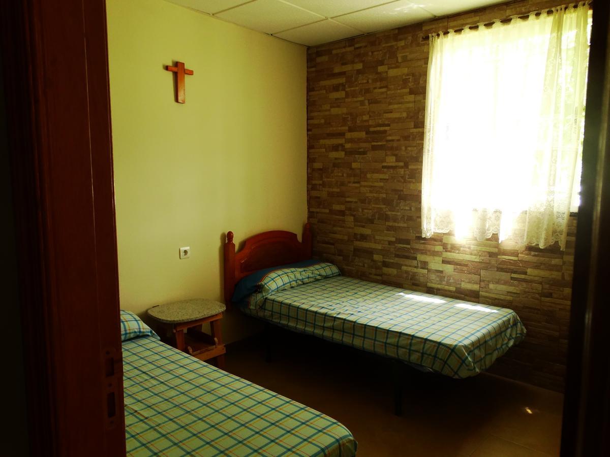 Albergue Santa Ana Сан Мартин дел Камино Екстериор снимка