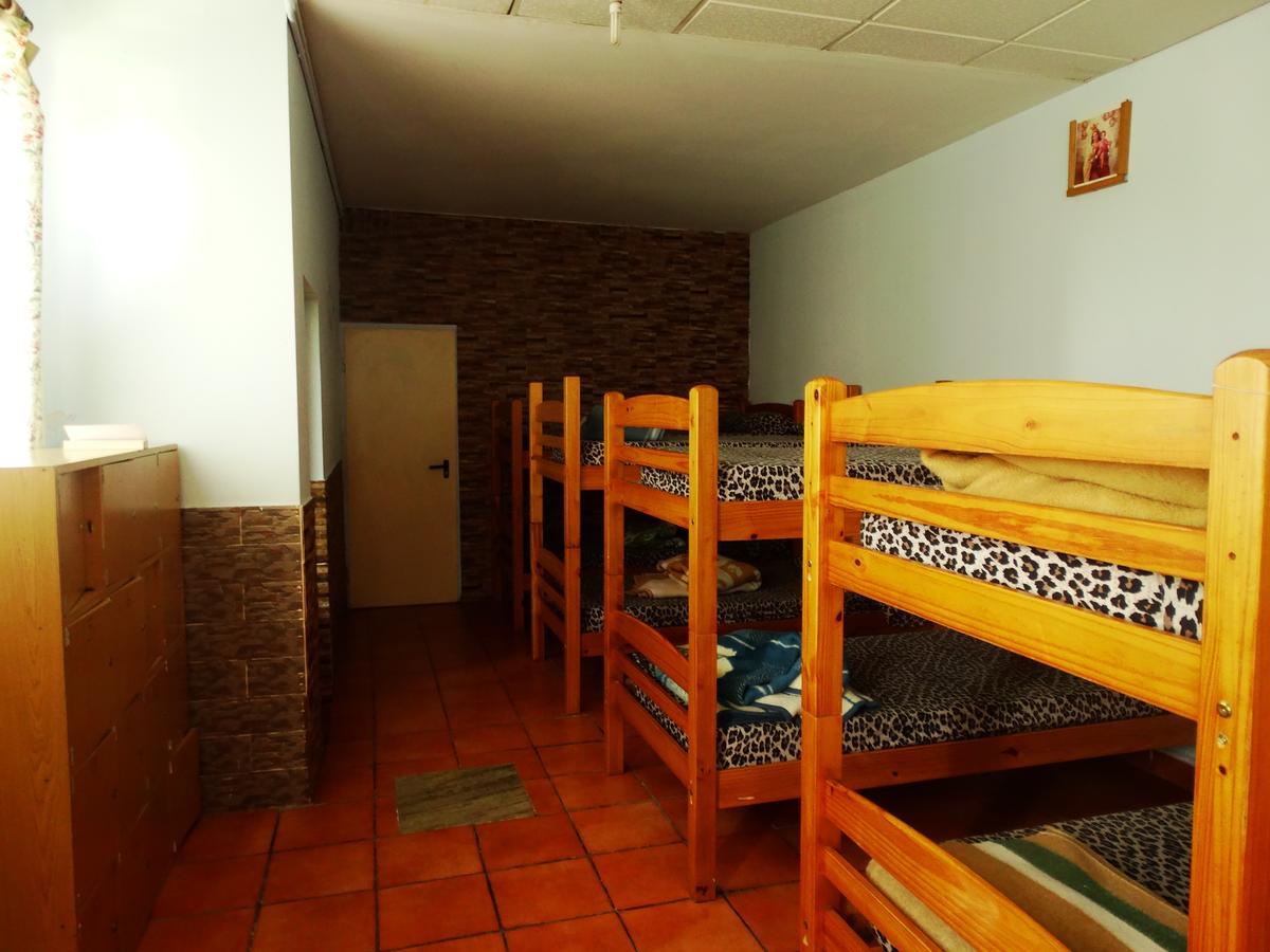 Albergue Santa Ana Сан Мартин дел Камино Екстериор снимка